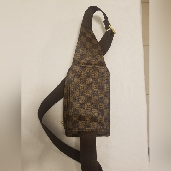 ❌‼️SOLD‼️❌ - LV Geronimo w/COA - Damier Ebene Belt Bag - Picture 4 of 17